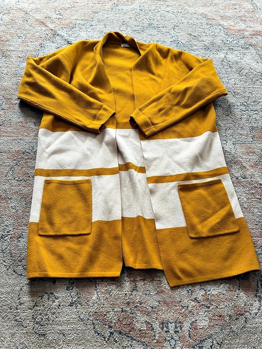 Art + Effect Color Block Cardigan Size Medium